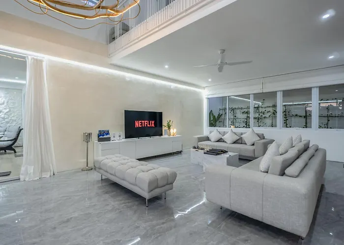 Paletu Luxury Private Villa *